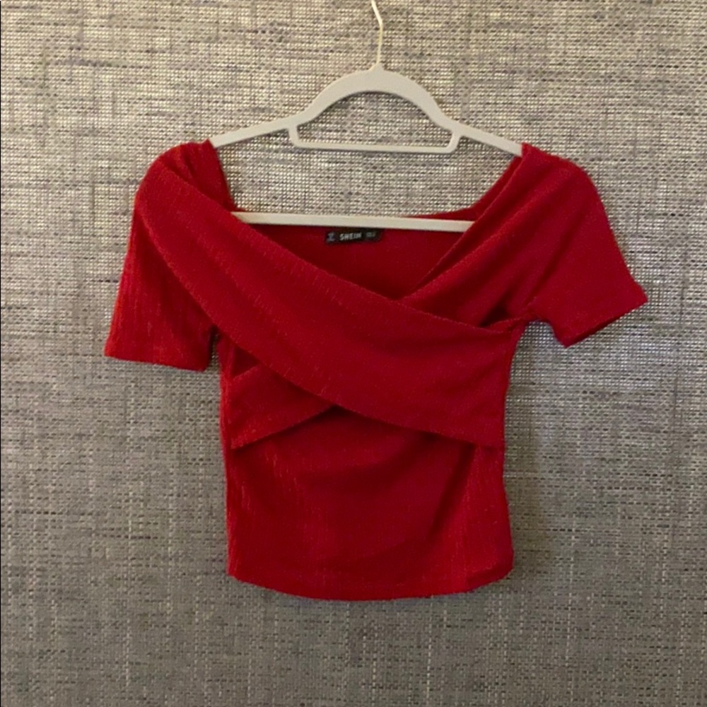 Red crop top